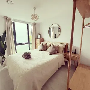 https://monk-bar-gardens-minster-view-free-parking.yorkshirehotels.net